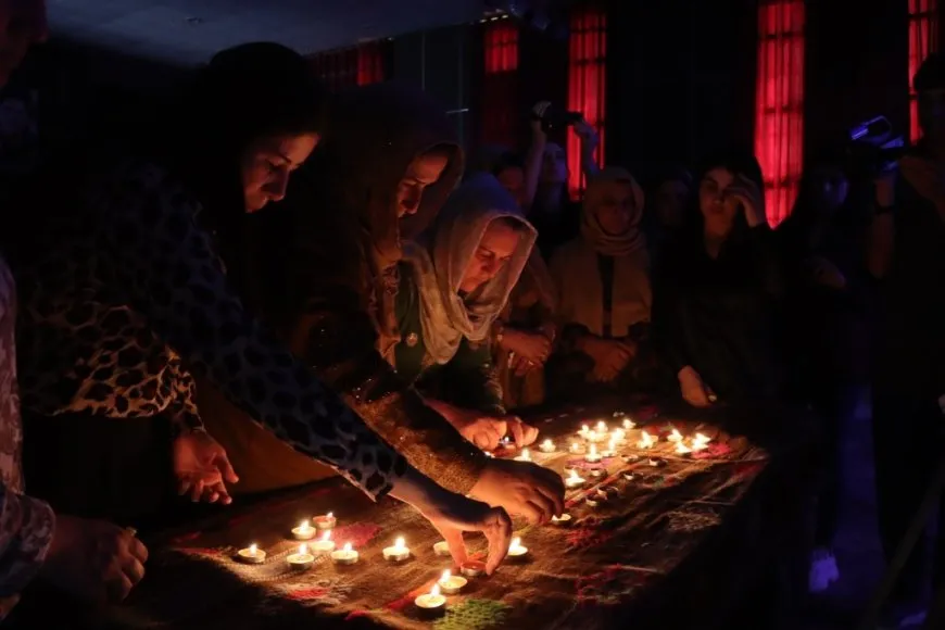 Li Kobanê şehîdên komkujiya Helincê hatin bîranîn