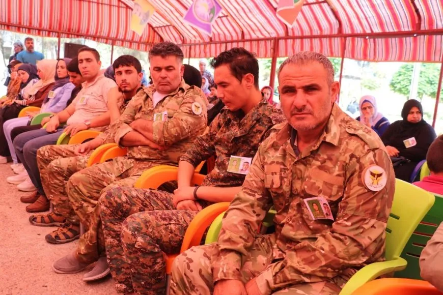 Şêniyên Tebqayê sersaxî da malbatên 2 şehîdan