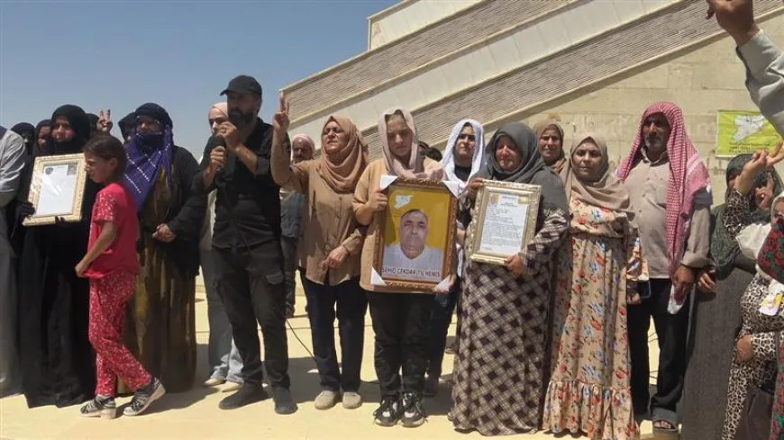 ‛Em şehîd Çekdar Til Hemîs bi rêzdarî bi bîr tînin’
