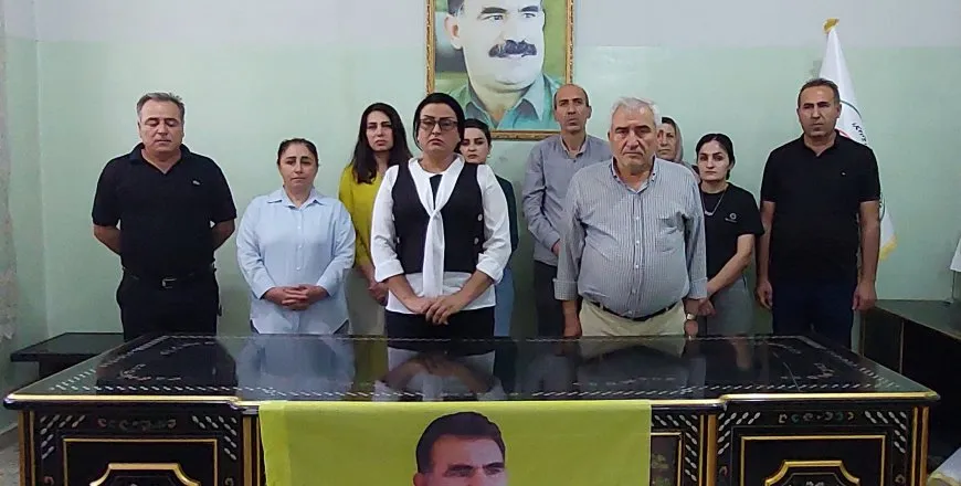 Banga tevlêbûna meşa ji bo azadiya fizîkî ya Rêber Abdullah Ocalan kirin
