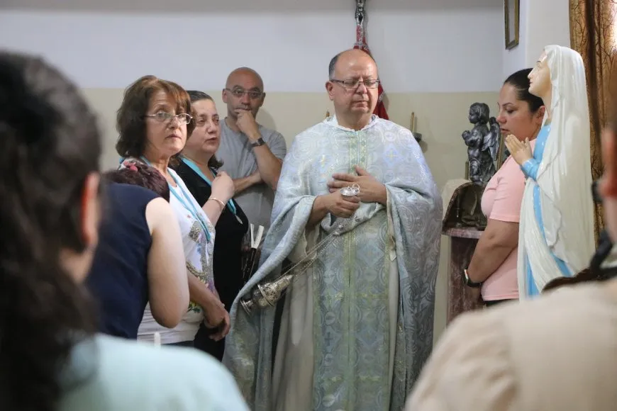 Xiristiyanên li Şêxmeqsûdê qurbaniyên teqîna Mar Elyas bi bîr anîn