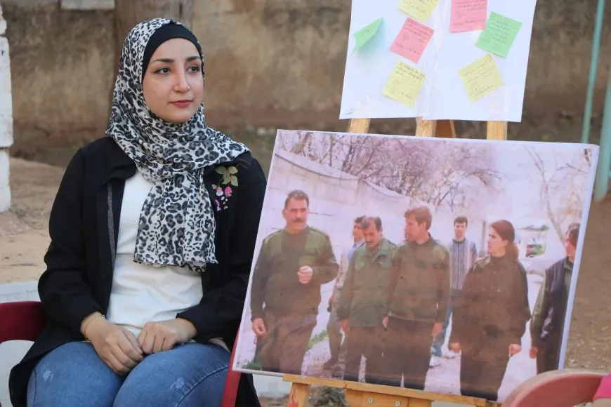 Bi gotinên Rêber Apo jinên li Helebê çalakiyek li dar xist