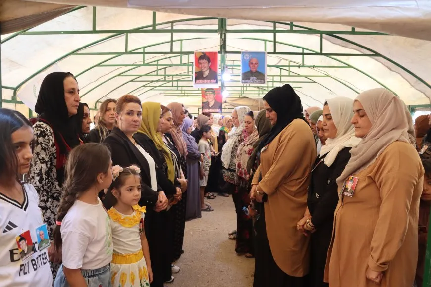 Xelkê Qamişloyê sersaxî da malbatên şehîd Ebduselam û Sîpan