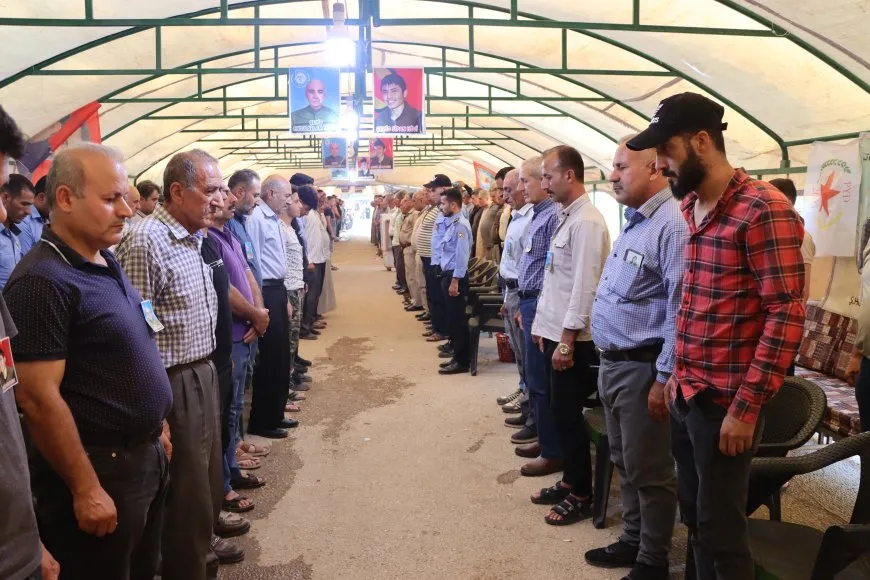 Xelkê Qamişloyê sersaxî da malbatên şehîd Ebduselam û Sîpan