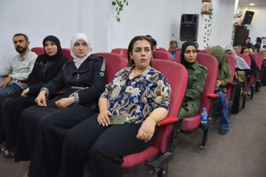 Li gelek navendan bîranîna şehîd Zîlan
