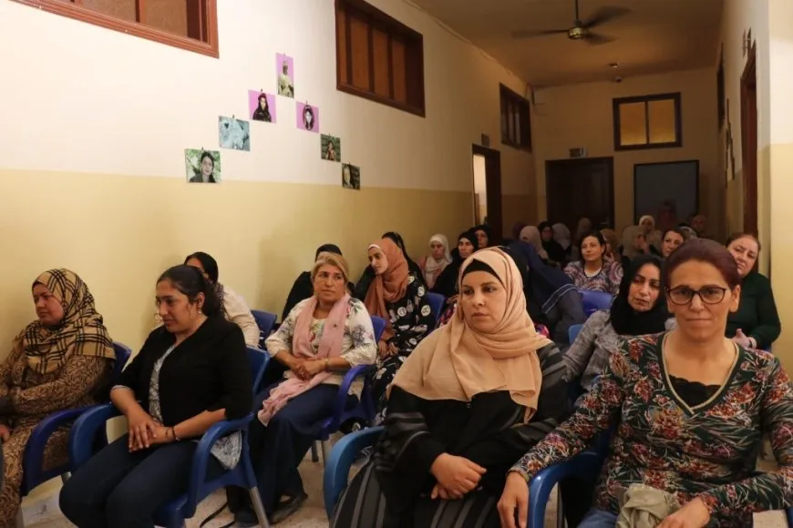Li gelek navendan bîranîna şehîd Zîlan
