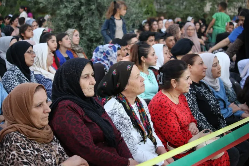Li Parka Efrîn a Helebê şehîd Zîlan hat bibîranîn