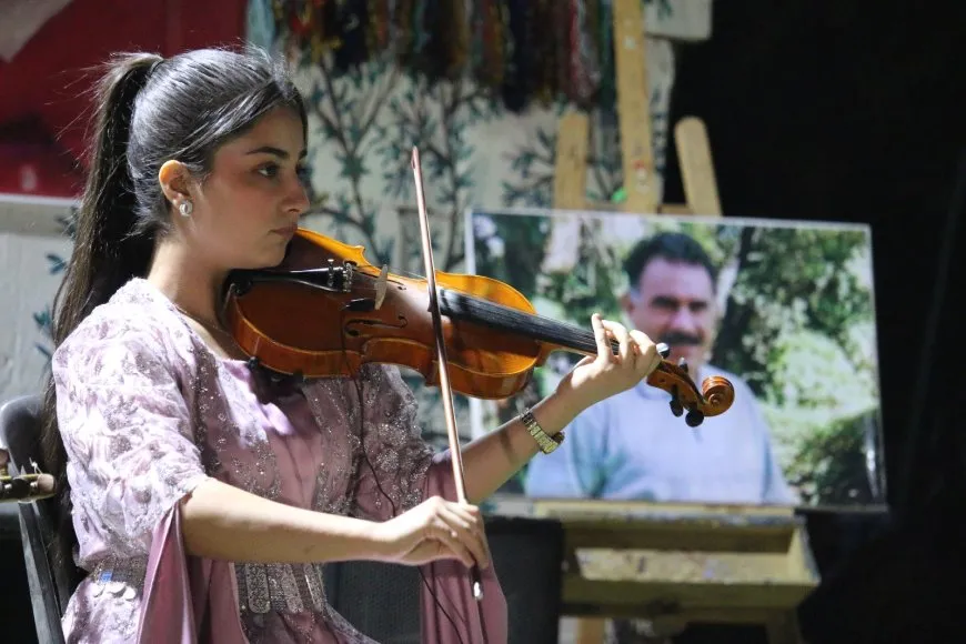 Li Parka Efrîn a Helebê şehîd Zîlan hat bibîranîn