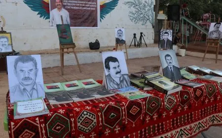 Di pêşangeha Helebê de wêneyên Rêber Apo hatin pêşkêşkirin