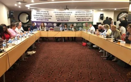 Rêber Abdullah Ocalan ji bo şandeya Ewropayê peyam şand