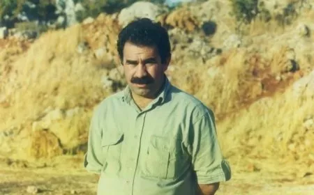 Malbatan ji bo hevdîtina li Îmraliyê serlêdan kir