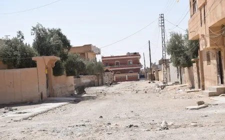 Xelkê Şedadê daxwaza sererastkirina torên kanalîzasyon û rêyan kir