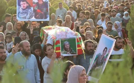 Li Kobanê şehîd Jînda Botan hat oxirkirin û şehîd Qehreman hat bibîranîn