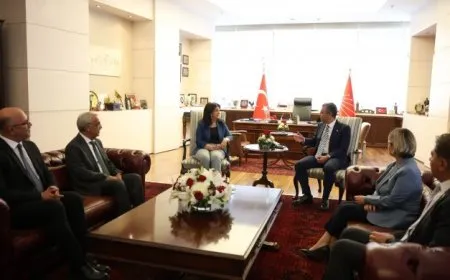 Şandeya Îmraliyê piştî hevdîtina li gel Ozel daxuyanî da