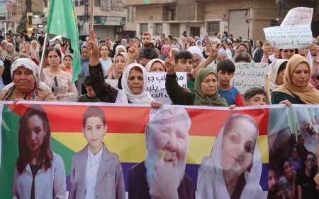 Li Qamişloyê li dijî komkujiyên li ser durziyan meş