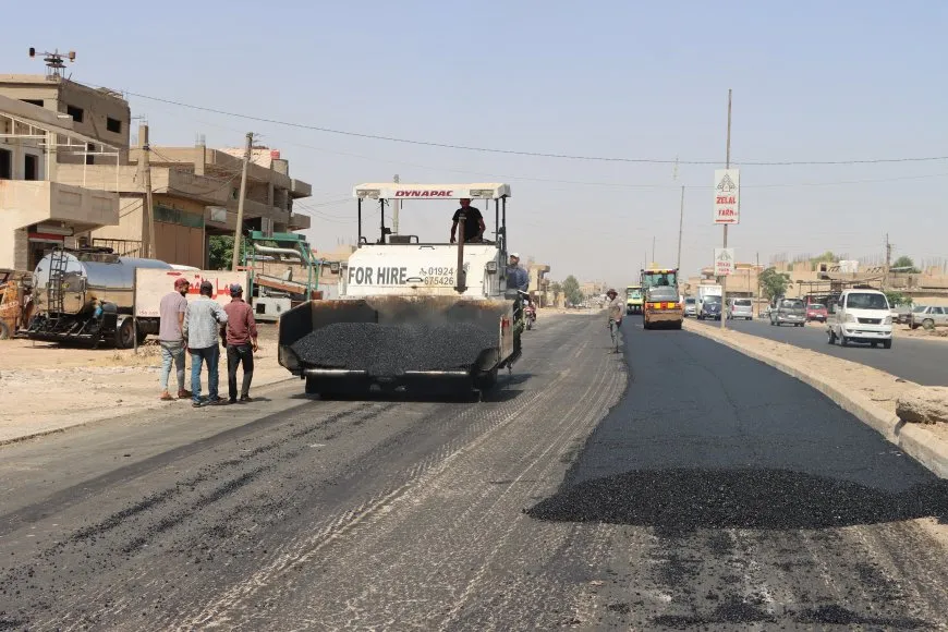 Asfaltkirina rêyan li Qamişloyê didome
