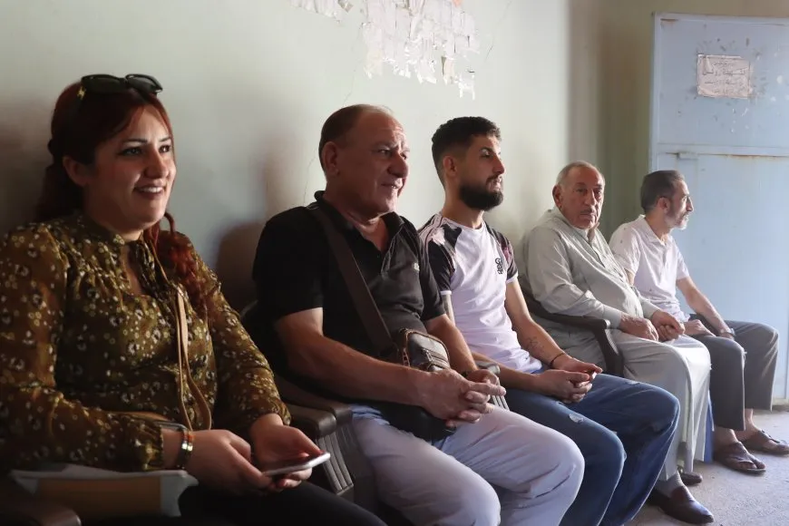 Xebatkarên Rêveberiya Xweser îro li komînan bûn