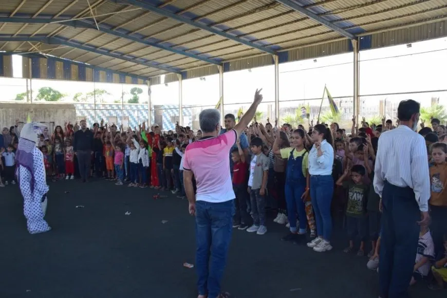 Ji zarokên Efrîn û Şehbayê re şahiyek hat lidarxistin