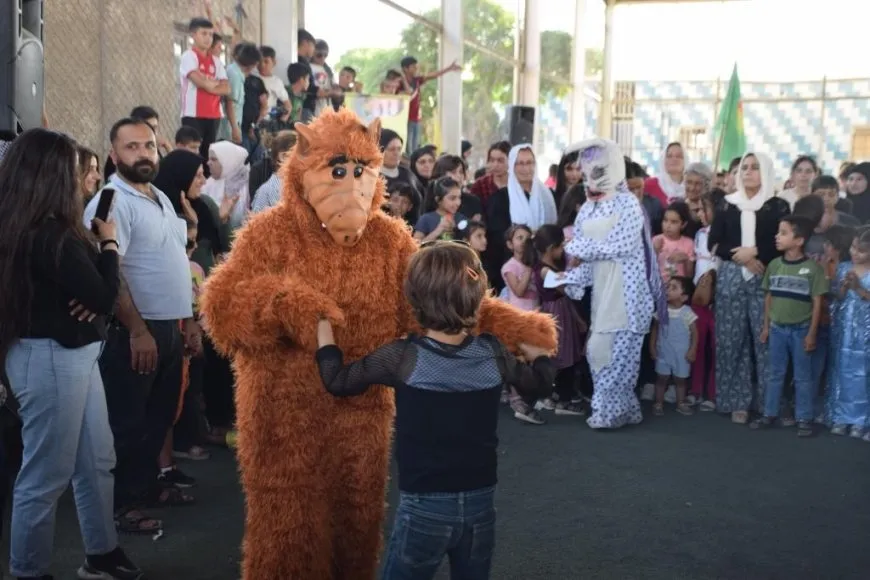 Ji zarokên Efrîn û Şehbayê re şahiyek hat lidarxistin