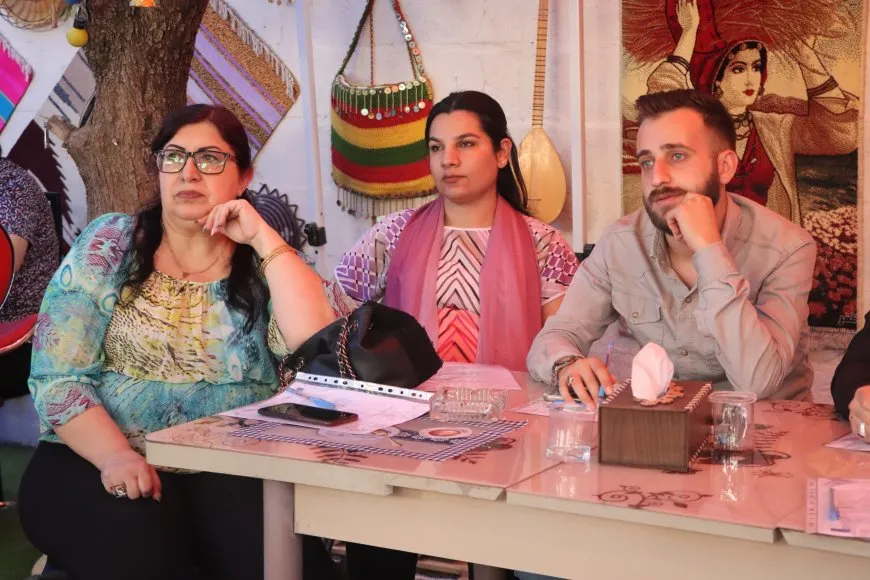Mekanîzmayên maf û beşdariya jinan di destûra Sûriyeyê de hatin gotûbêjkirin