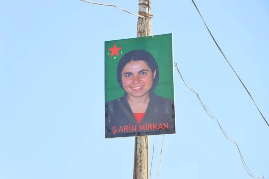 Bi boneya salvegera 19`ê Tîrmehê kolanên Kobanê tên xemilandin