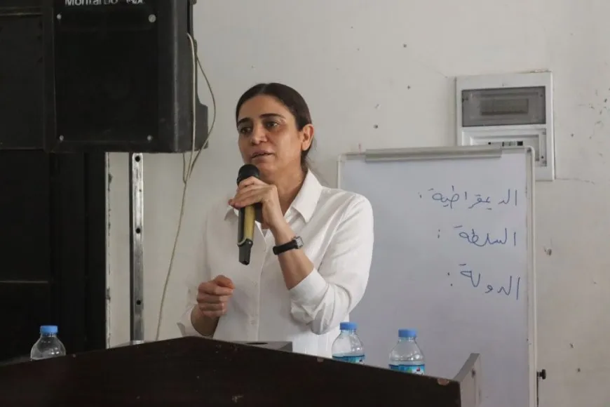 Li Reqayê panêleke diyalogê li ser rola ciwanan hate lidarxisitin