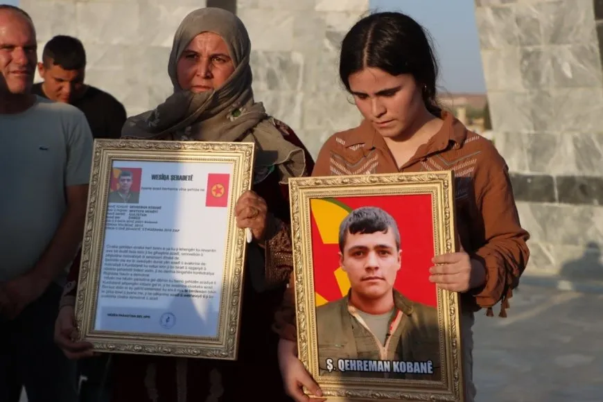 Li Kobanê şehîd Jînda Botan hat oxirkirin û şehîd Qehreman hat bibîranîn