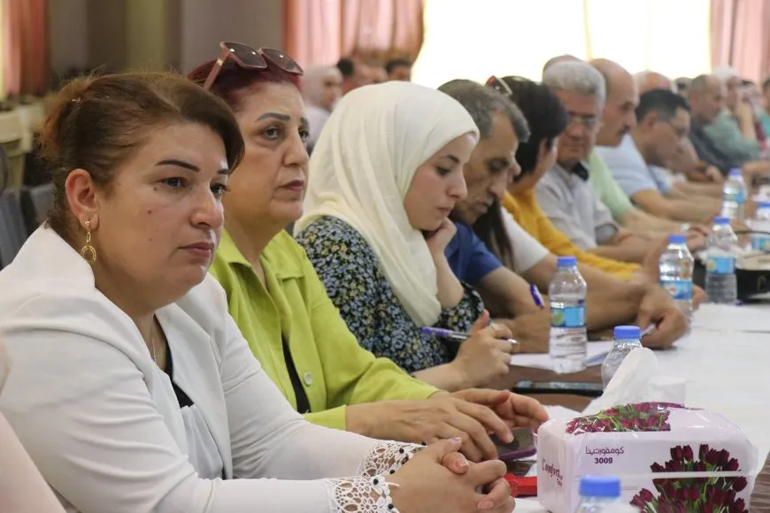 Astengiyên li pêşiya banga Rêber Abdullah Ocalan mijarên panelekê li Helebê bû