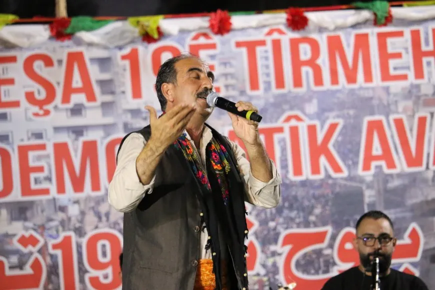 Şêniyên Helebê salvegera Şoreşa 19`ê Tîrmehê pîroz kir