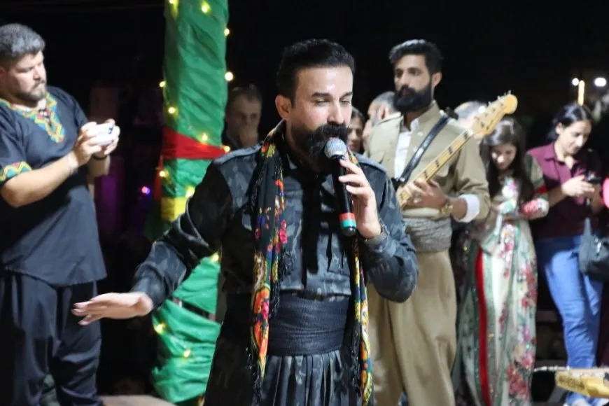 Bi deh hezaran şêniyên Kantona Firatê Şoreşa 19`ê Tîrmehê pîroz kirin