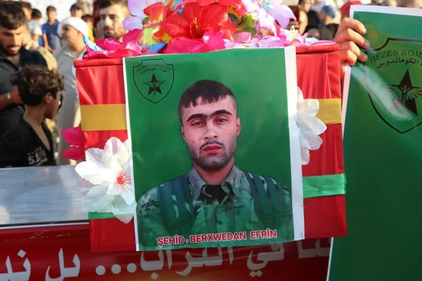 Şêniyên Tebqayê şehîd Murad Qenber oxir kir
