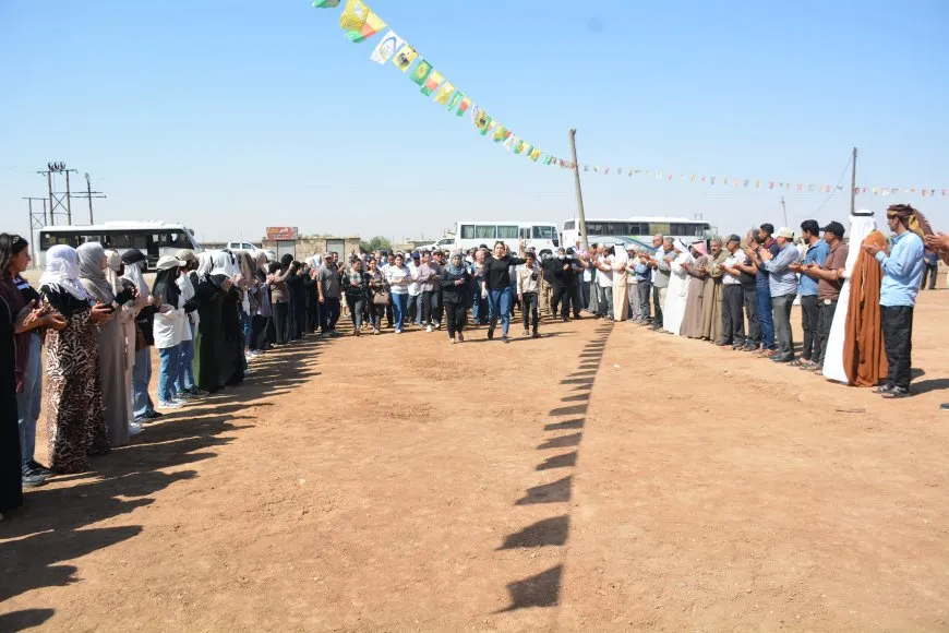 Sersaxî ji malbata şehîd Ehmed El Hemdûn  re hat xwestin