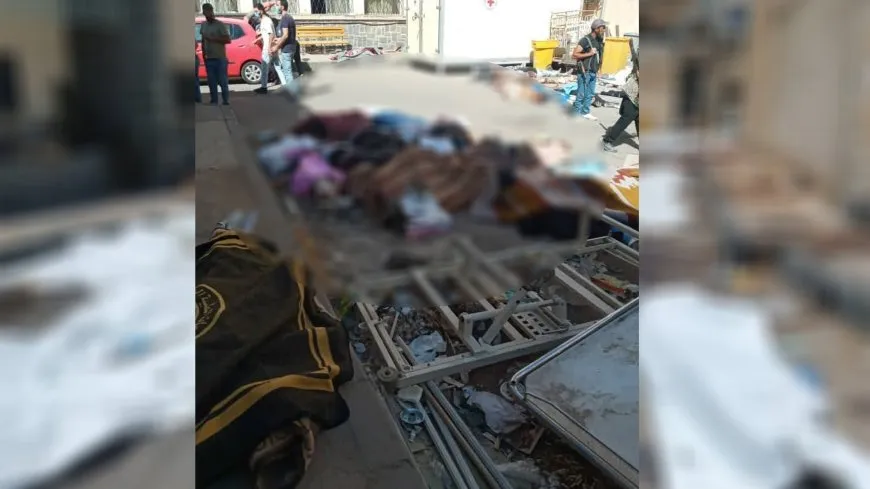 Li Siwêdayê cenaze li kuçe û kolanan kom bûne