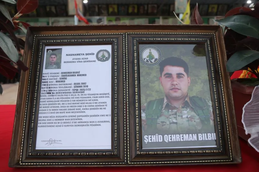 Bi hezaran şêniyên Helebê şehîd Qehreman Bilbilê oxir kir