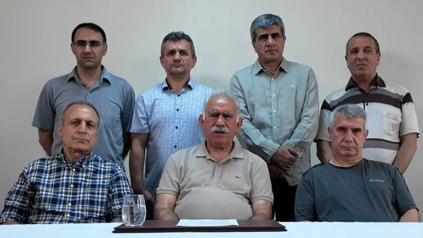 Heyeta DEM Partiyê bi Rêber Abullah Ocalan re hevdîtin kir