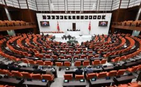 Di 5ˊê Tebaxê de civîna destpêkê ya Komîsyonê ye