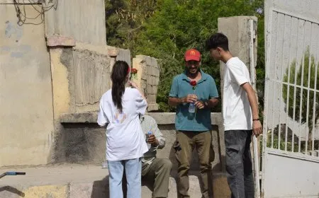 Ciwanên Ermen gul li karkerên paqijiyê belav kirin