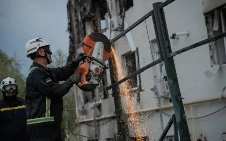 Ukrayna: Rûsyayê bi 270 dron û 10 mûşekan êriş kir
