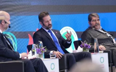 Talebanî: Em piştgiriya pêvajoya çareseriyê dikîn