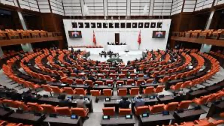 Di 5ˊê Tebaxê de civîna destpêkê ya Komîsyonê ye