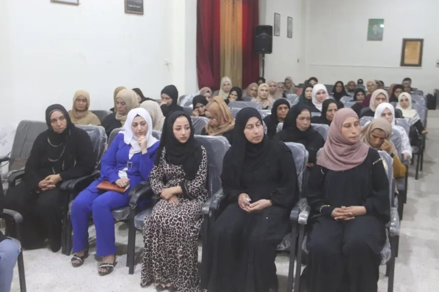Aştiya navxweyî û xîtabê nefretê mijara panelekê li Reqayê bû