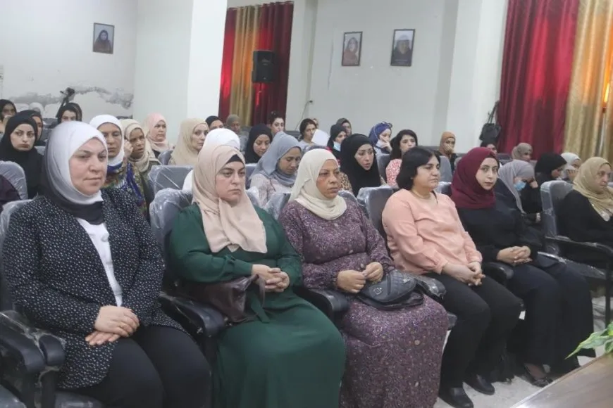 Aştiya navxweyî û xîtabê nefretê mijara panelekê li Reqayê bû