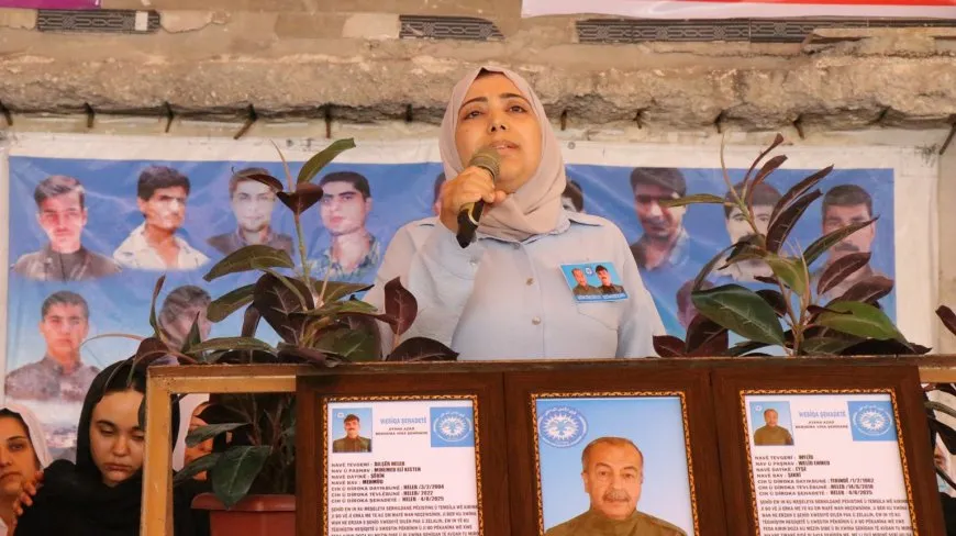 Endamên saziyan sersaxî da malbatên 2 şehîdan