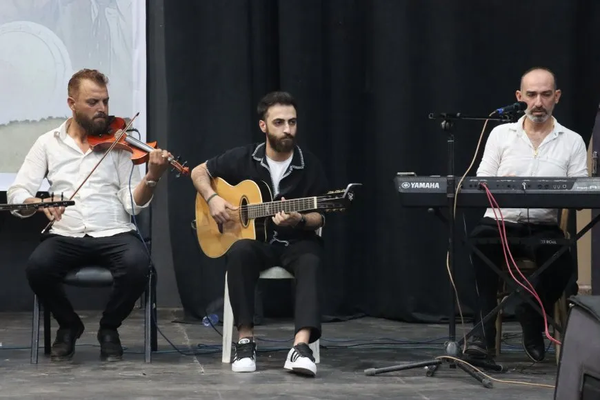 Hunermend Aram Tîgran li Qamişloyê hat bibîranîn