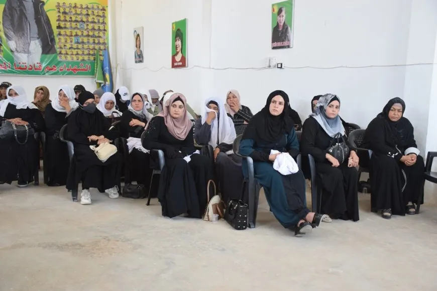 PYD`ê li Şedadê civînek ji bo jinan li dar xist
