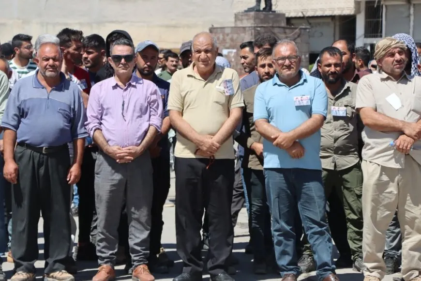 Li Kobanê ji bo 4 şehîdan konê sersaxiyê hate danîn