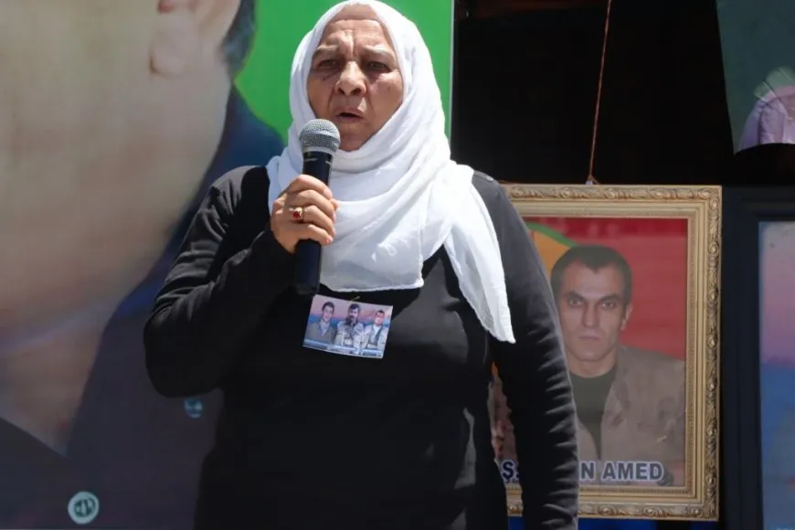 Li Kobanê ji bo 4 şehîdan konê sersaxiyê hate danîn