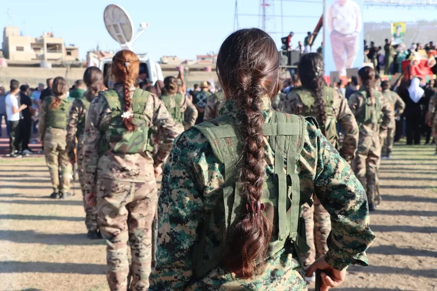 Merasîmê Fermandar Nûreddîn Sofî dest pê kir
