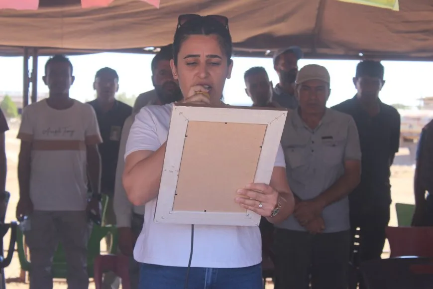 Xelkê Çilaxayê sersaxî da malbata şehîdekî QSDˊê