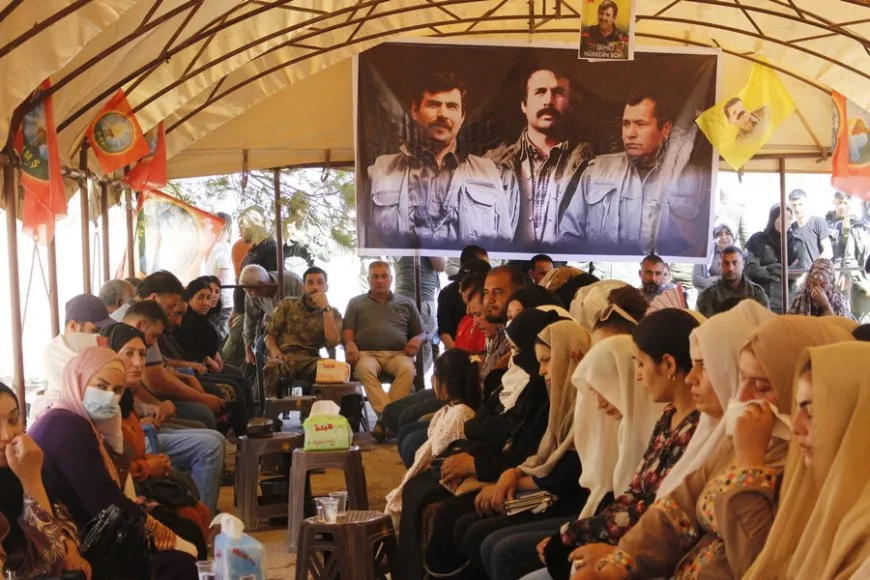 Şêniyên Bakur û Rojhilatê Sûriyeyê di merasîma şehîd Nûreddîn Sofî de soza xwe nû kirin